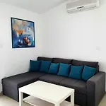Seaside Family Friendly House With A Swimming Pool - 25216 Rogoznica (Sibenik-Knin)