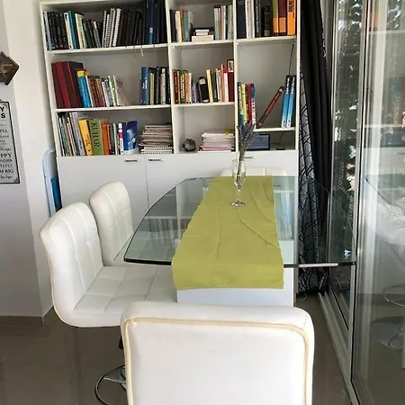 Сasa de vacaciones Seaside Family Friendly House With A Swimming Pool - 25216 Rogoznica (Sibenik-Knin)