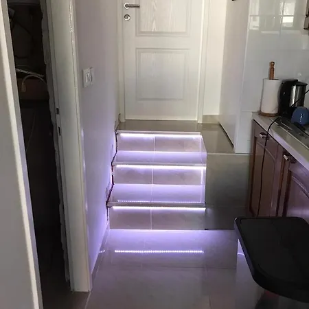 Сasa de vacaciones Seaside Family Friendly House With A Swimming Pool - 25216 *